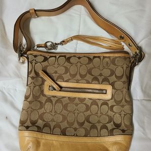 Coach Signature Hobo Shoulder Bag - 9362